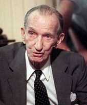 Posłowie chcą uczcić pamięć Jana Karskiego