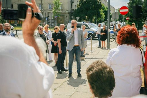 Warszawa. Uroczystość odsłonięcia muralu