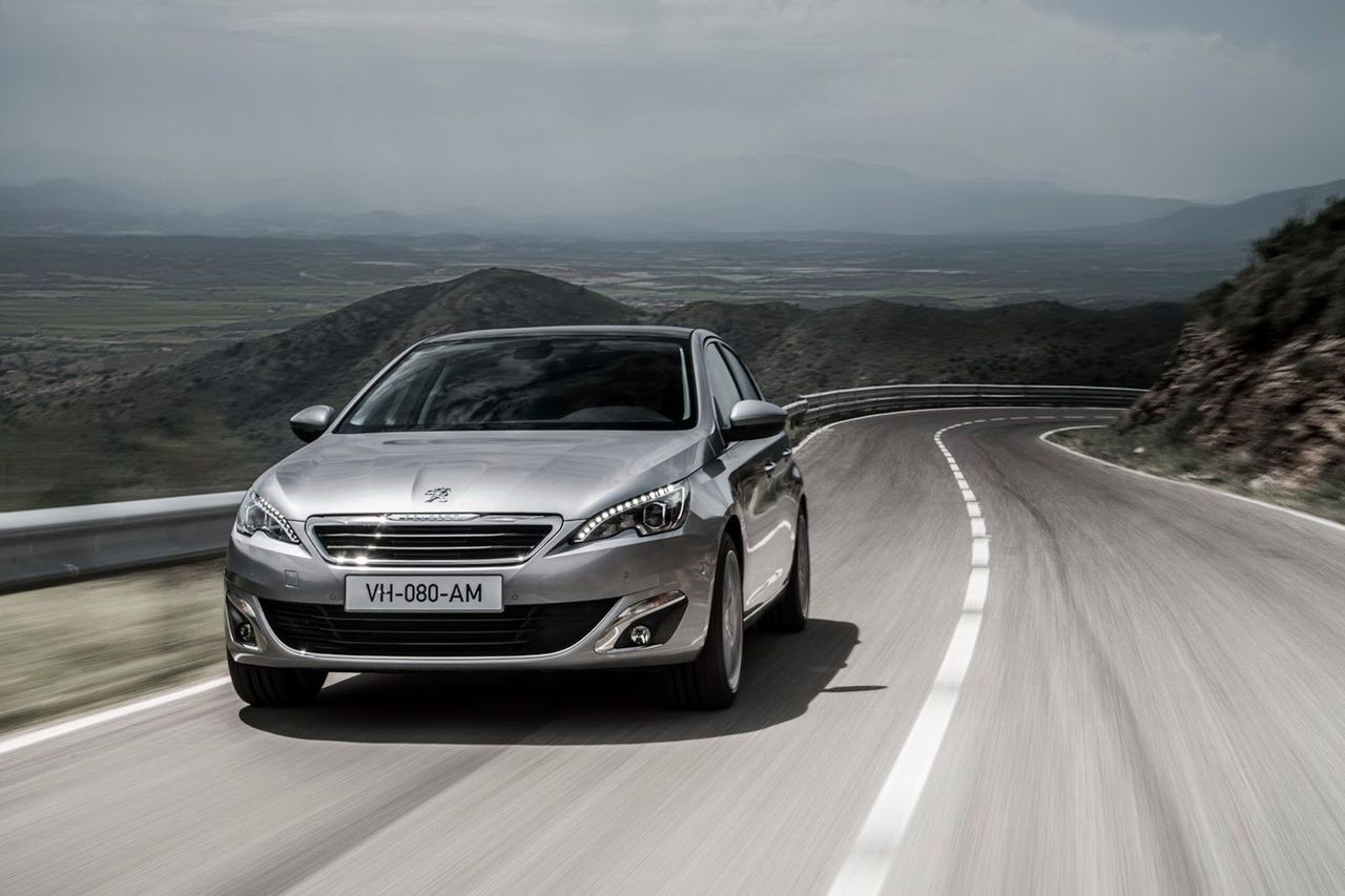 New Peugeot 308 (2103)