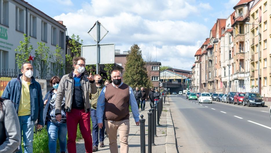 Śląskie. Eksperci z miast Górnośląsko-Zagłębiowskiej Metropolii pomogą zmienić ulicę Miarki w Bytomiu.