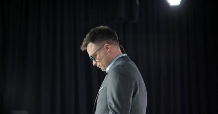Hołownia stracił bliską osobę. Apeluje do internautów