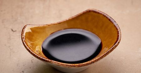 Ocet balsamiczny – produkcja, wartości odżywcze, właściwości, zastosowanie, jak kupować