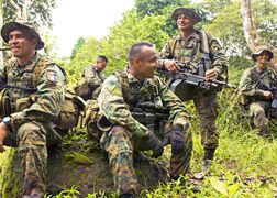 Discovery Channel Dorwać komandosa