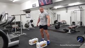 #dziejesiewsporcie: Pudzianowski pokazał trening na... uszy