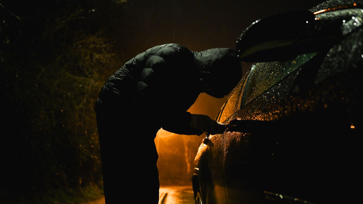 Kradzież auta — zdjęcie ilustracyjne