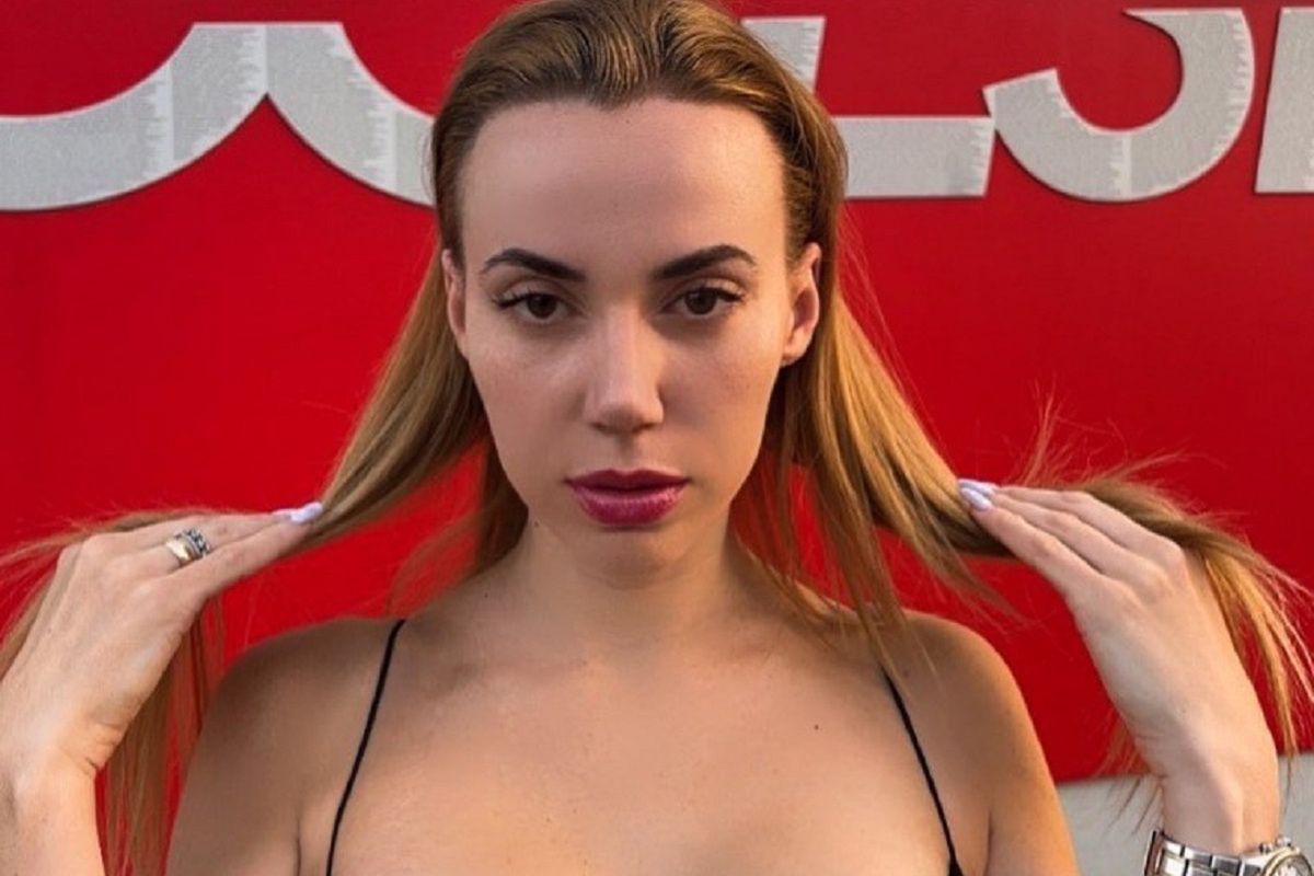 Marianna Schreiber zaszalała u fryzjera. 