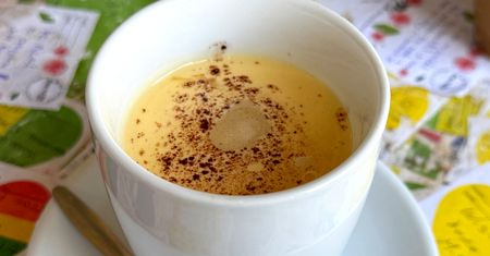 Kawa z jajkiem to hit w Wietnamie. Smakuje jak deser, ale bardzo pobudza