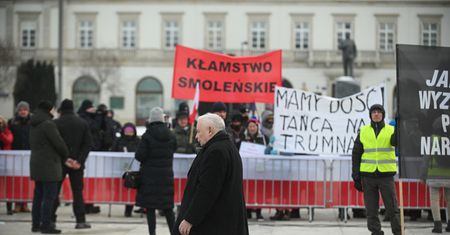 Zna treść ostatniej rozmowy braci Kaczyńskich? Były sędzia chce odtajnienia akt