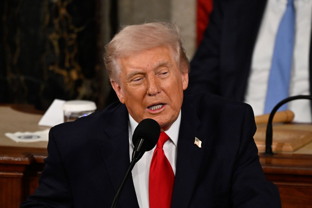Senat USA uderza w Trumpa. Chce ograniczyć jego władzę