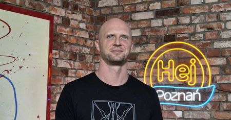 Handstand zdobywa Poznań. Hubert Rommel popularyzuje sztukę stania na rękach