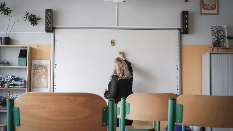 Wymierający zawód. “Rezygnują z pracy po kilku dniach”