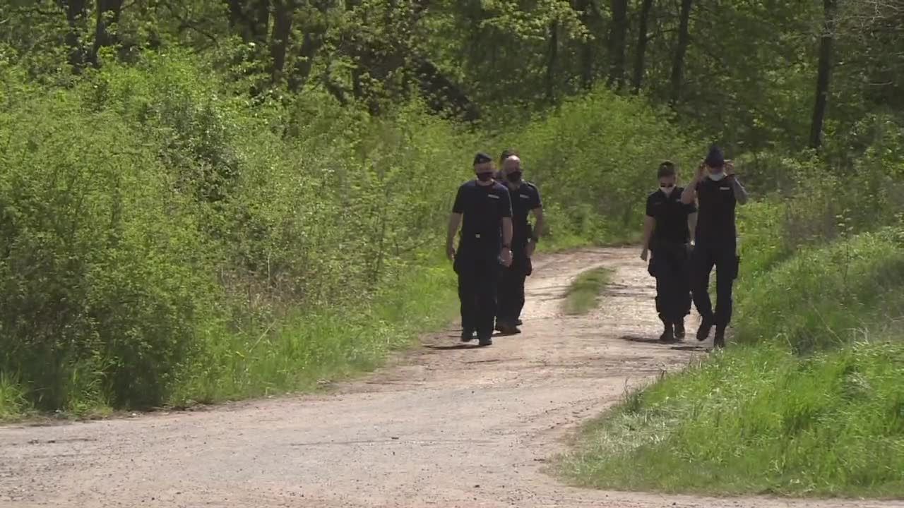 Około 200 policjantów i strażaków szuka dwóch zaginionych nastolatków z Lubuskiego.