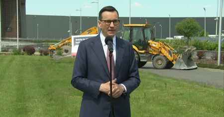 “Na złodzieju czapka gore”. Premier o Tusku po prezydenckim podpisie pod ustawą o komisji ws. rosyjskich wpływów