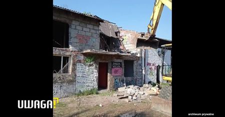 Squatersi się wynieśli, budynek został zburzony. “Chyba chcieli przeżyć przygodę”