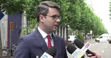 Cyberataki na Polskę zostaną uwzględnione w konkluzjach szczytu państw Unii Europejskiej.