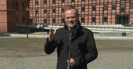 D. Tusk: Szefowa KE mogła ogłosić w Warszawie odblokowanie środków z funduszu odbudowy. PiS zmarnowało kolejną okazję