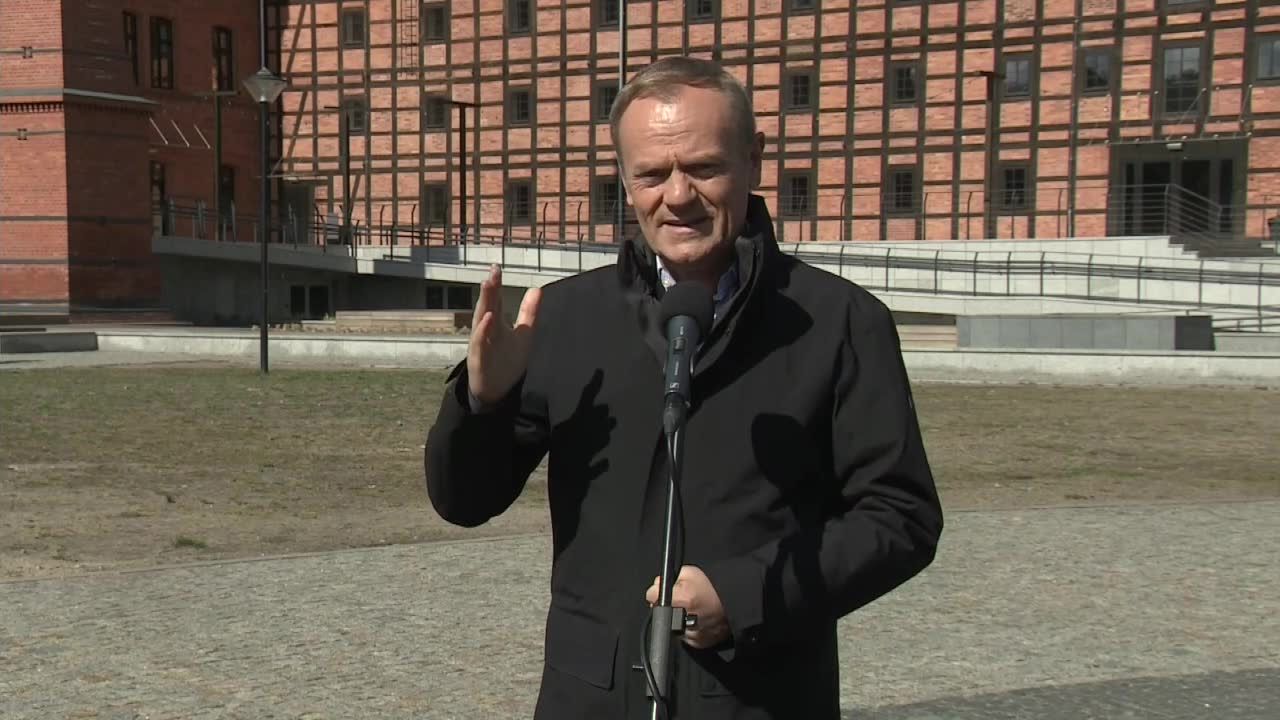 D. Tusk: Szefowa KE mogła ogłosić w Warszawie odblokowanie środków z funduszu odbudowy. PiS zmarnowało kolejną okazję