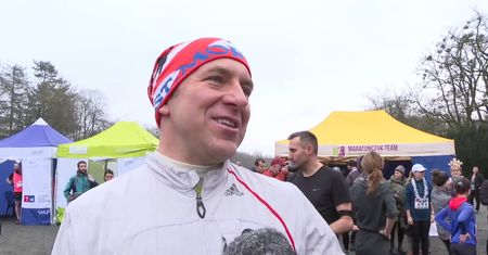 W Szczecinie nowy rok powitano na sportowo. Ponad 300 osób przebiegło 5-kilometrową trasę, niektórzy w fantazyjnych przebraniach