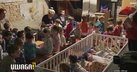 Dzieci ewakuowane z ukraińskich sierocińców. “Miałam godzinę na pożegnanie z przyjaciółmi”