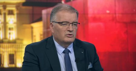 Minister w Kancelarii Prezydenta: Realna data powołania Tuska na premiera to 13 grudnia