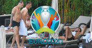 Euro 2020. Polscy piłkarze po przegranym meczu pili na plaży. "Bawili się do białego świtu". Na miejscu pojawiła się policja