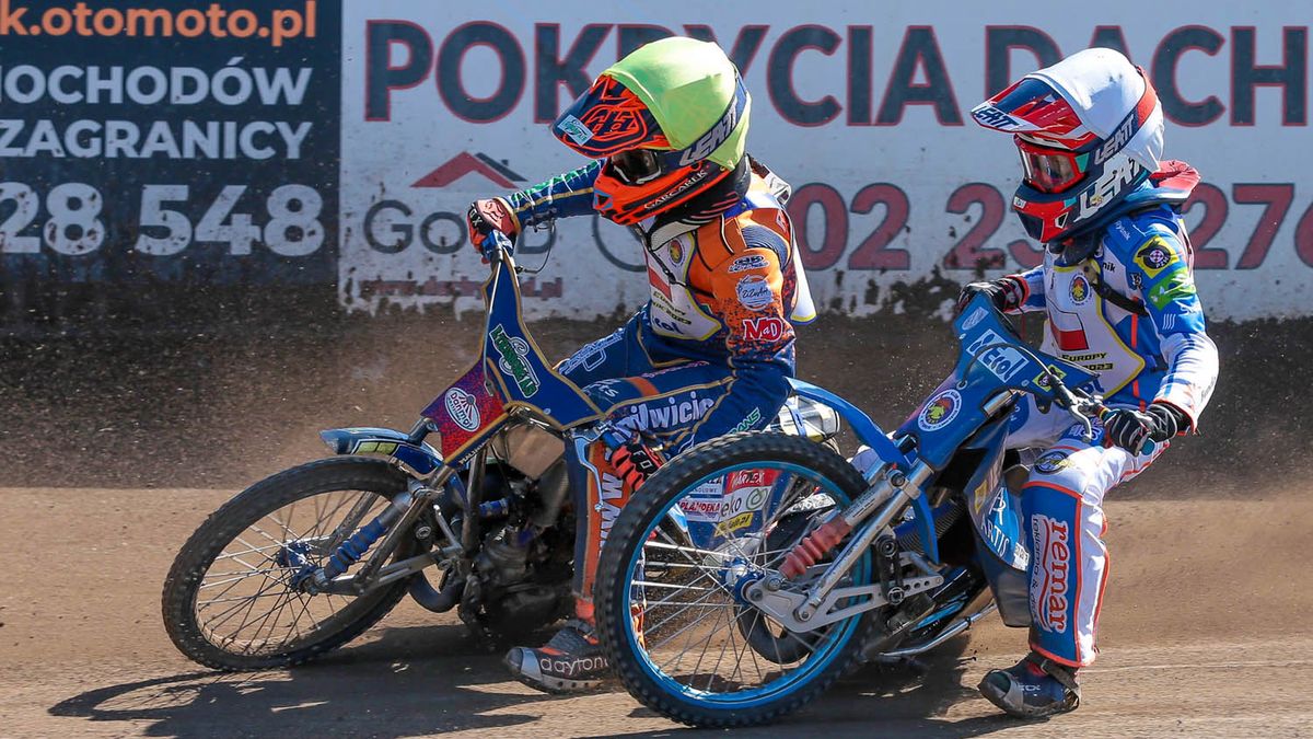 Krzysztof Harendarczyk (kask biały), Piotr Reszka (kask żółty)