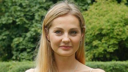 Letnia sukienka dodała jej uroku