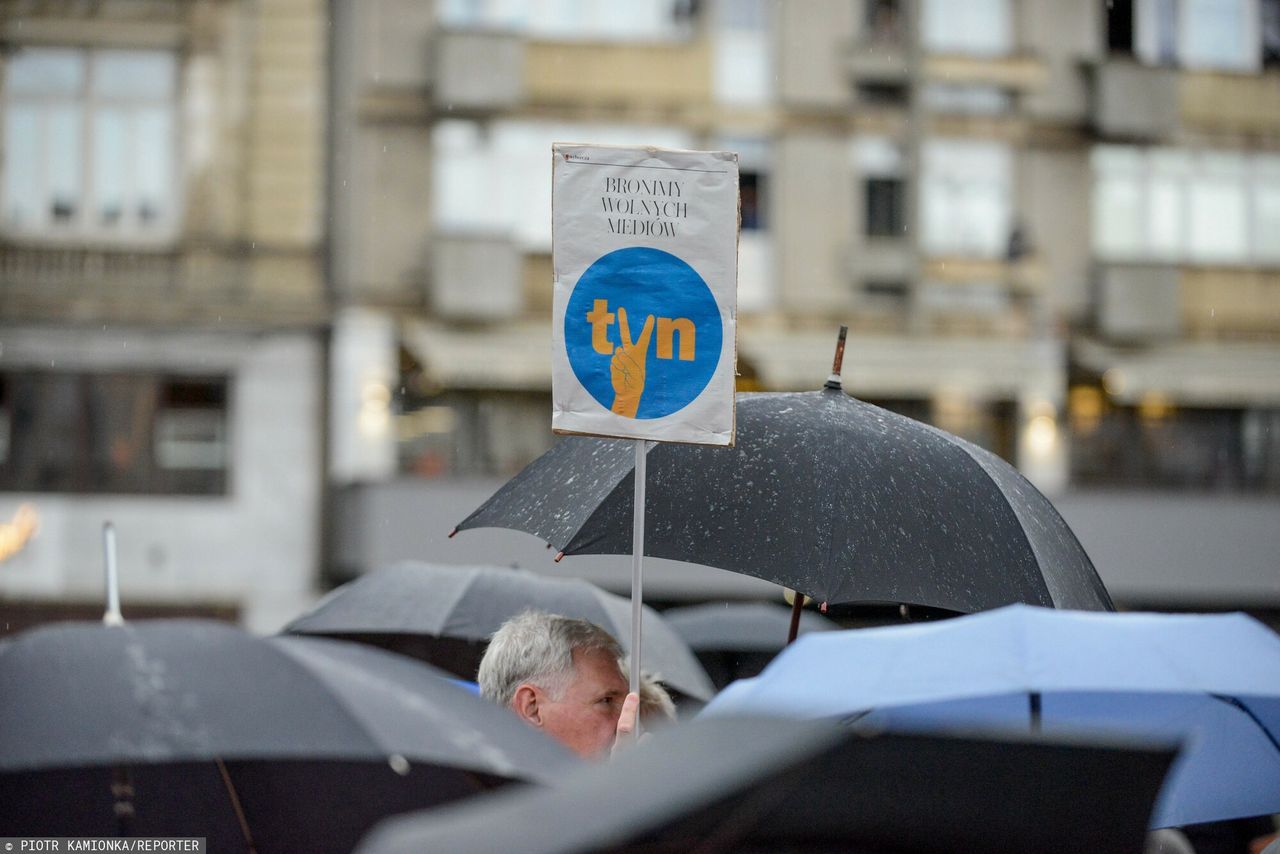 Protest w obronie wolnych mediów. Łódź, sierpień 2021