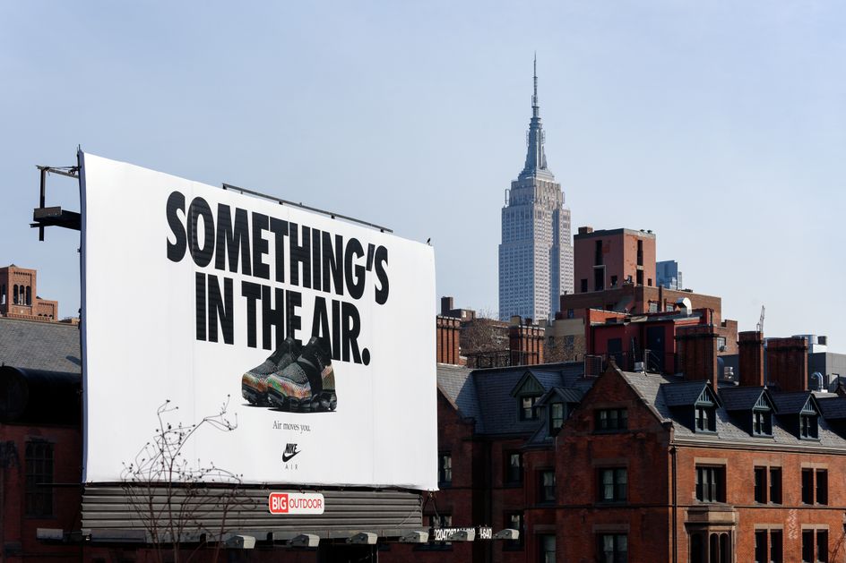 Tommy Larey
nike, sneakers, billboard, advertising, manhattan, new york, urban, sport, cityscape, skyscraper, ads, brand, aerial, air, america, architecture, brick wall, building, business, chelsea, city, commercial, editorial, empire, famous, fashion, fashionable, greenway, high line, housing, market, modern, name, nyc, opposite, outdoor, pollution, shoes, sky, spoil, street, symbol, symbols, travel, usa, view, visual, york