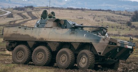 100 Rosomaków dla Ukrainy. Powstaną w polskich zakładach
