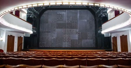 Śląskie. Teatry czekają na widzów. Co przygotowały?