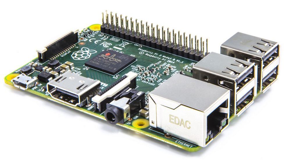 Raspberry Pi 2 B, czyli Malina kontratakuje: najtańszy komputer z Windowsem 10 1