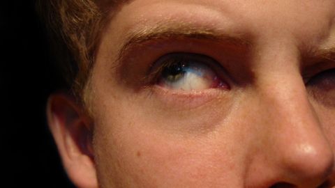 Buduj pozycję kontaktem wzrokowym 1