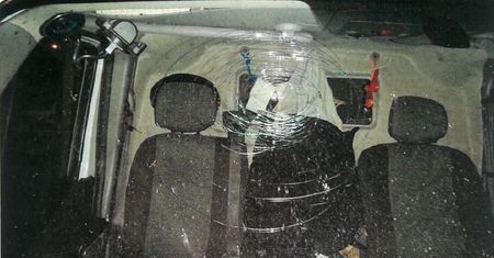 Nastolatkowie rzucali kamieniami w auta na A4. Ucierpiał kierowca busa