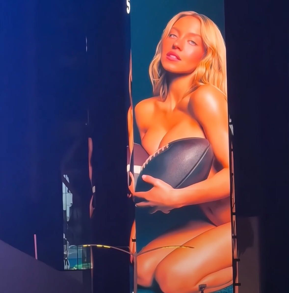 Sydney Sweeny reaguje na swój "nagi" billboard