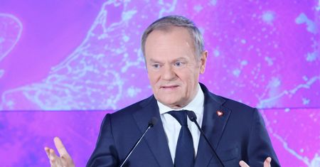 "Nie możemy sobie pozwolić". Stanowczy apel Tuska do polityków