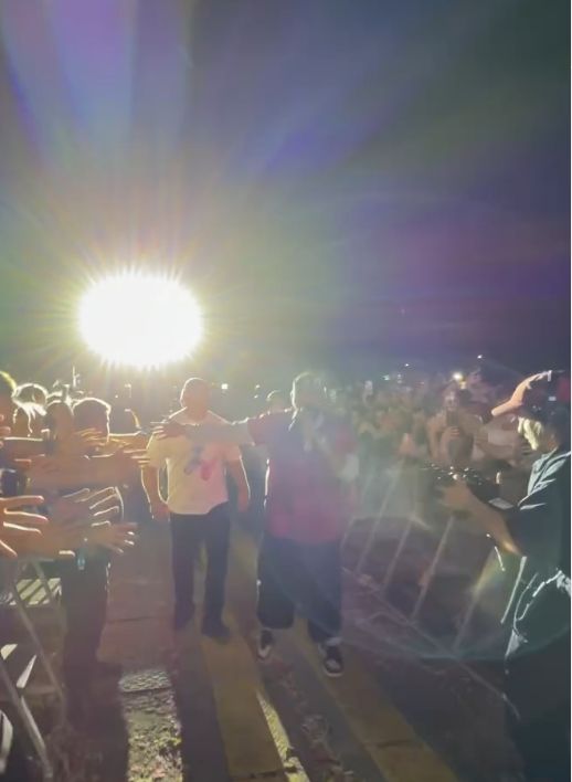Sean Paul przeprasza za spóźnienie