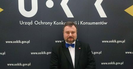 UOKiK: są postępowania przeciwko Idea Bankowi i Polskiemu Domowi Maklerskiemu