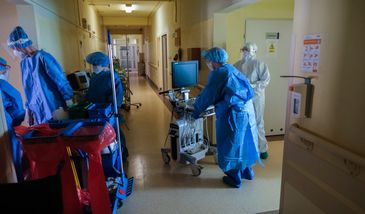 Koronawirus w Polsce. Adam Niedzielski podjął decyzję ws. obostrzeń