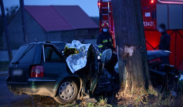 Lubuskie. Tragiczny wypadek. Dwie osoby nie żyją