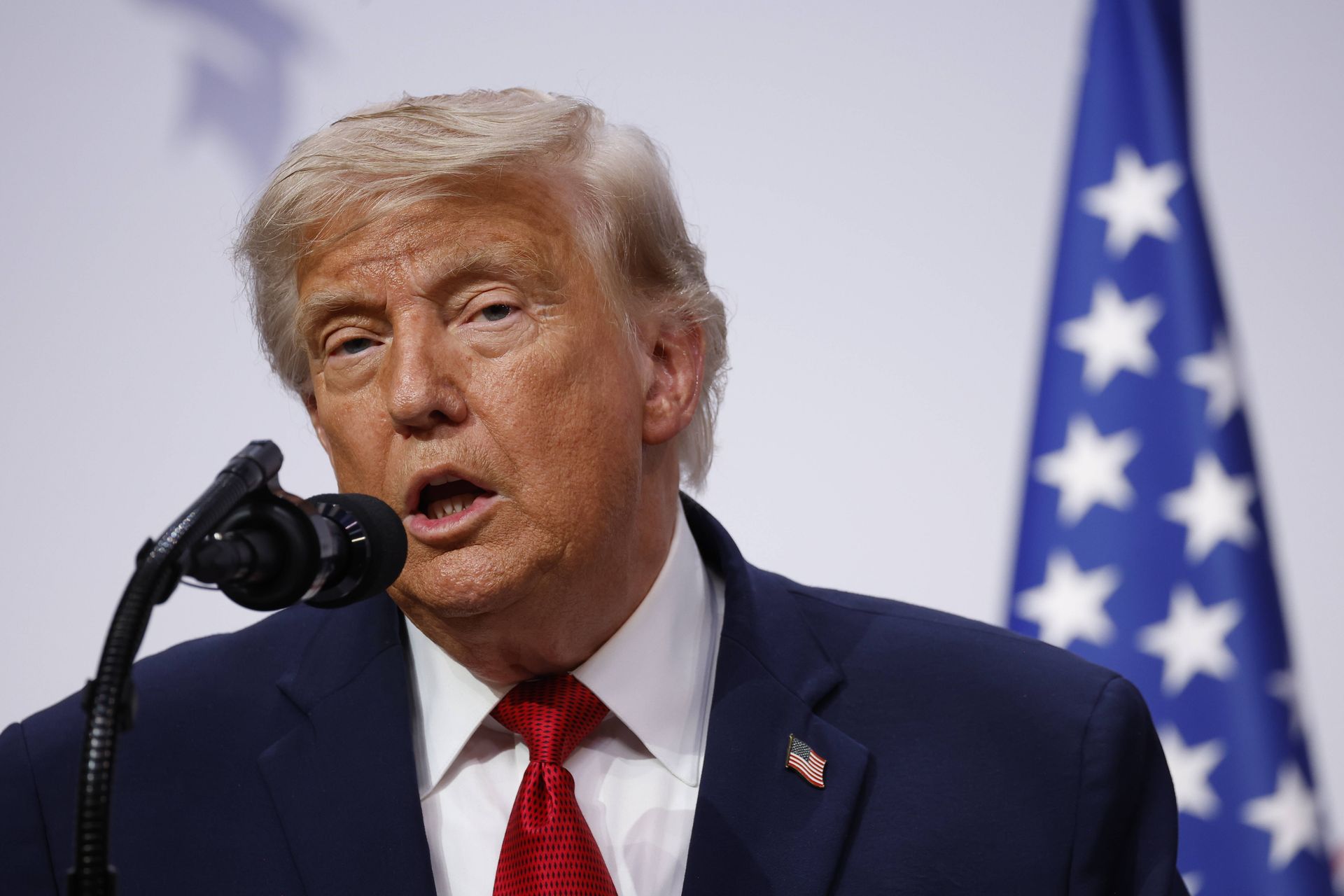 "Ani dziesięciu centów". Trump reaguje na "desperację" z Teheranu