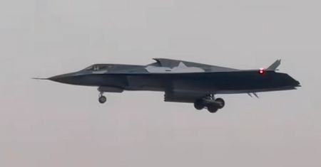 Tajemniczy chiński myśliwiec. J-36 zauważony w powietrzu
