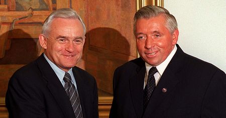 Śmierć Andrzeja Leppera. Leszek Miller ujawnił swoją teorię