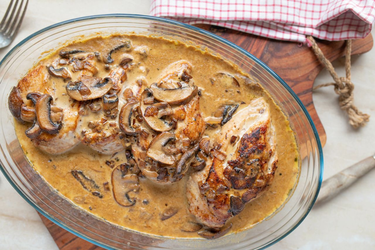 Classic comforts: Chicken in mushroom sauce revisited