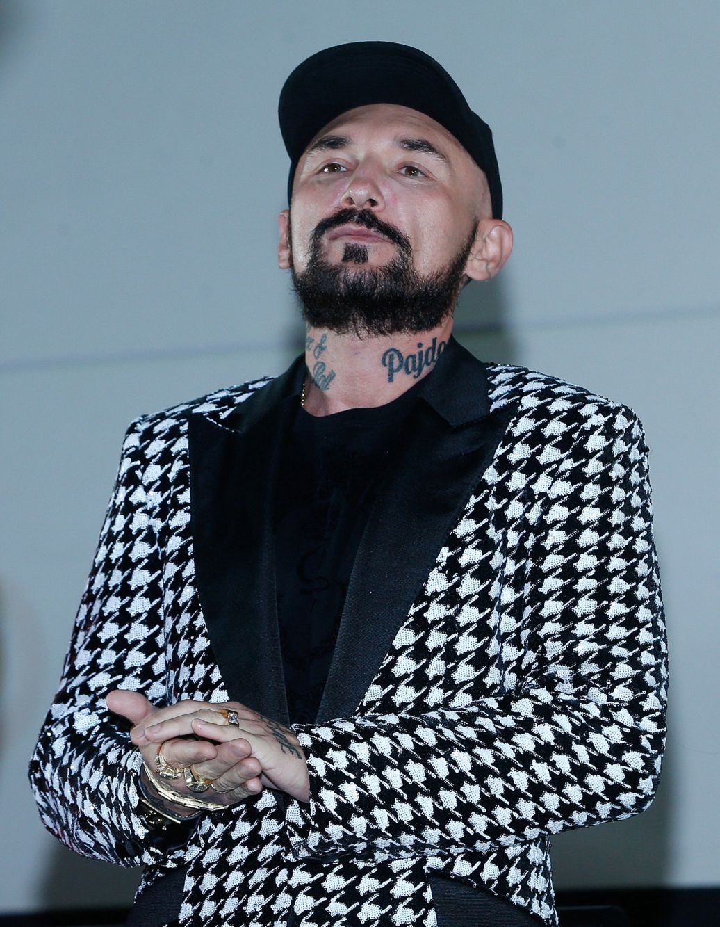 Patryk Vega