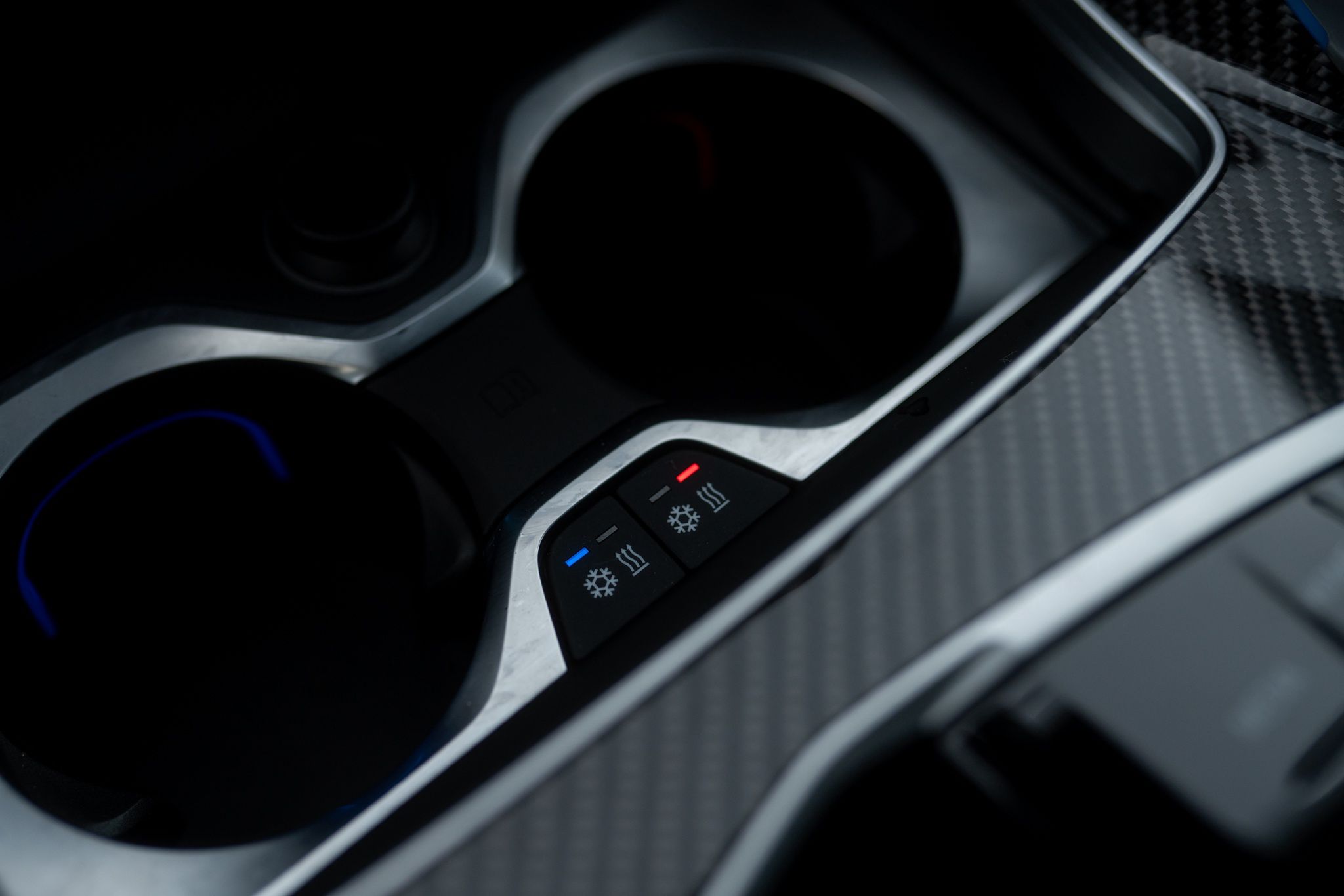 BMW X6 M60i