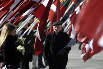 Większość Łotyszy chciałoby emigrować