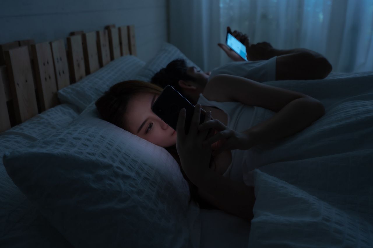 Smartphones in bed? How devices are killing intimacy