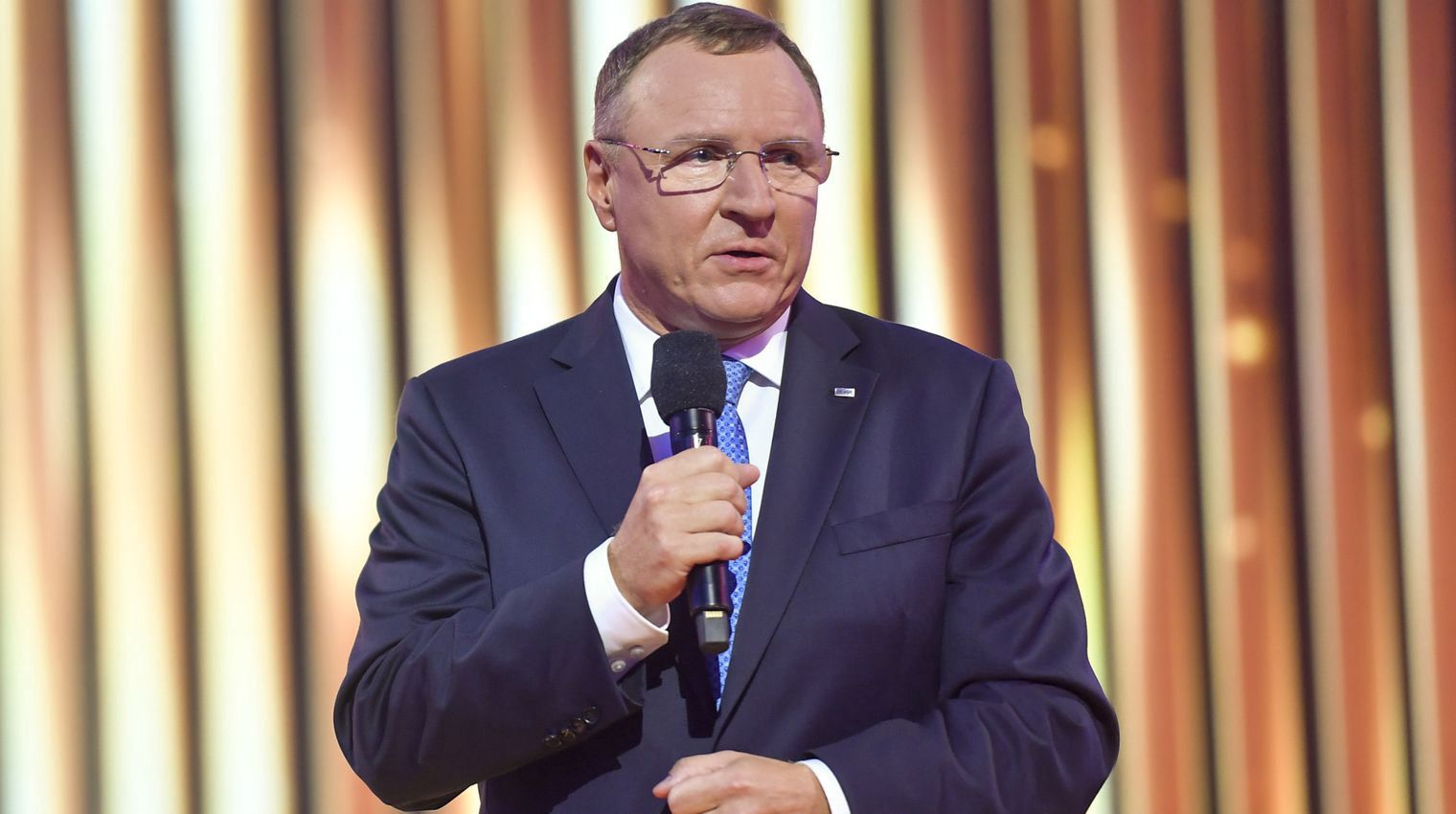 Jesienny ramówkowy show TVP, Jacek Kurski