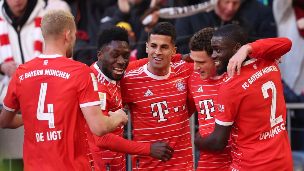 Zdjęcie okładkowe artykułu: Getty Images / Alexander Hassenstein / Na zdjęciu: piłkarze Bayernu Monachium